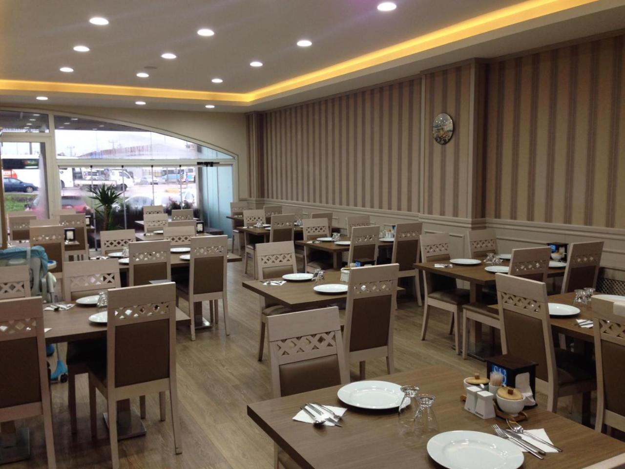 บัลเติร์ก เฮาส์ โฮเต็ล Hotel โคจาเอลี ภายนอก รูปภาพ