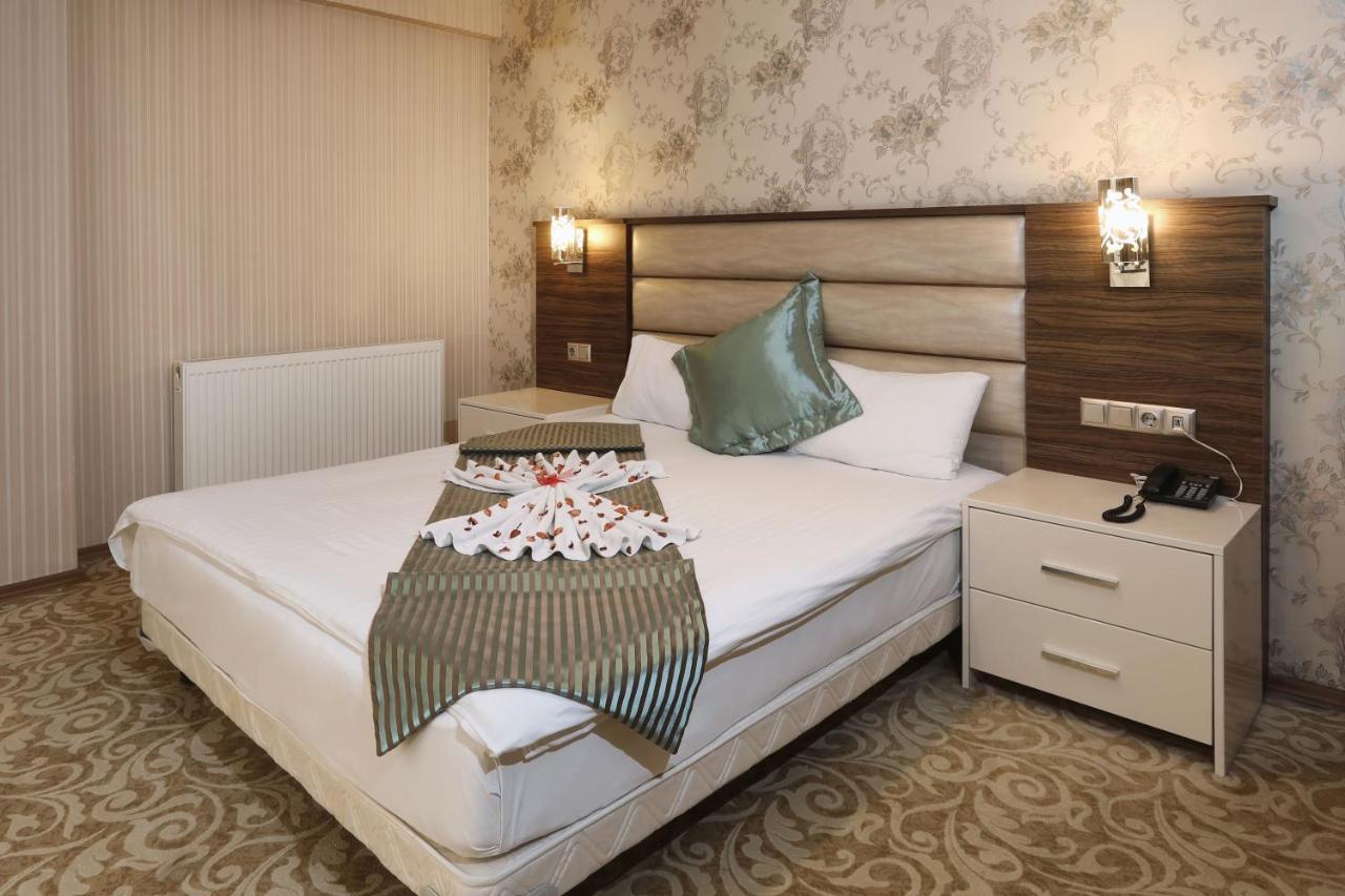 บัลเติร์ก เฮาส์ โฮเต็ล Hotel โคจาเอลี ภายนอก รูปภาพ
