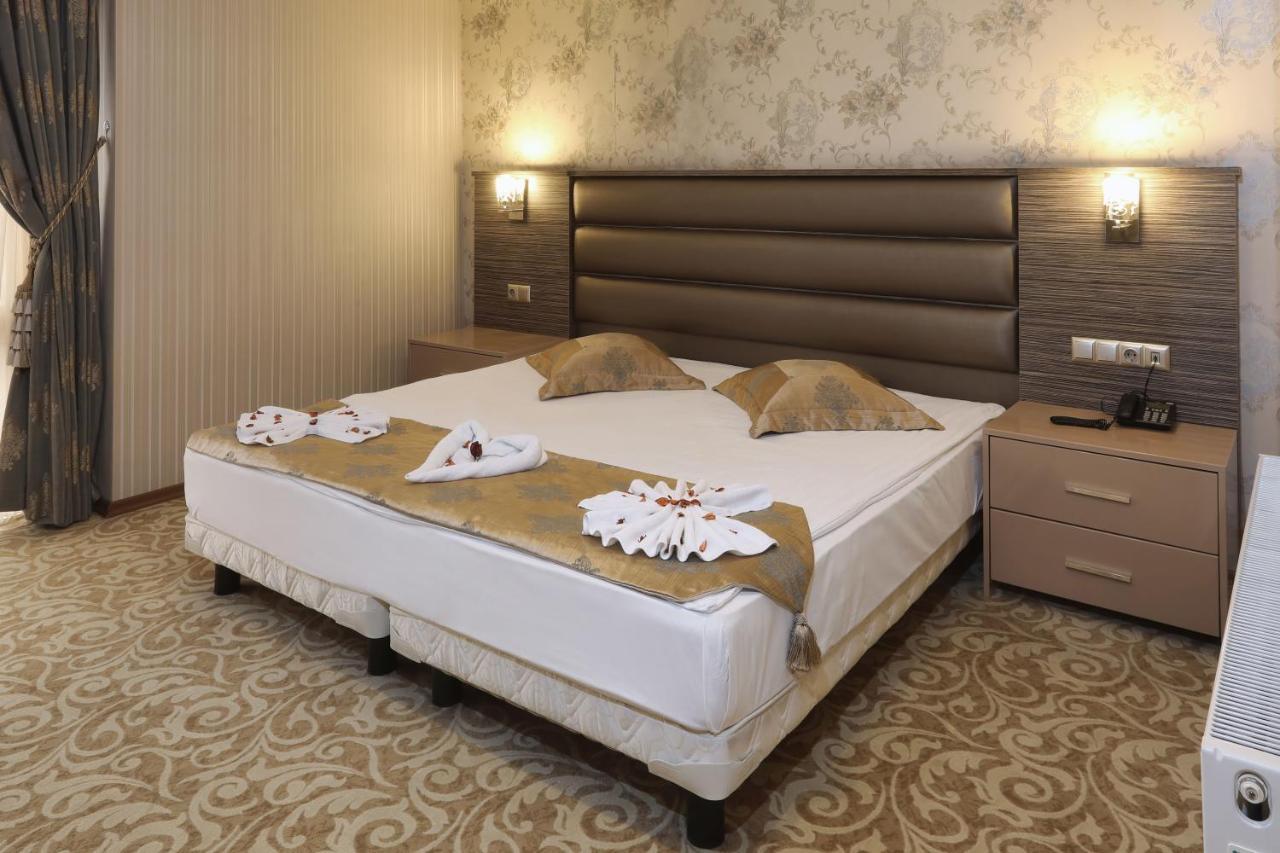บัลเติร์ก เฮาส์ โฮเต็ล Hotel โคจาเอลี ภายนอก รูปภาพ