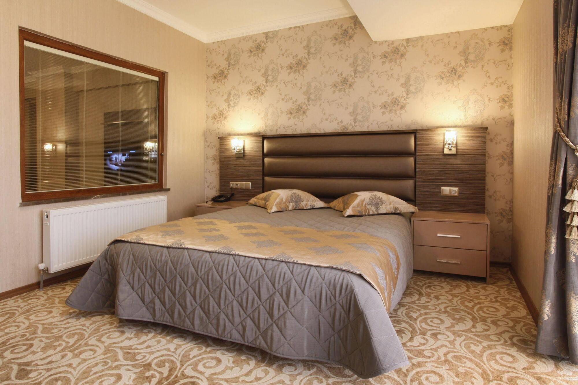 บัลเติร์ก เฮาส์ โฮเต็ล Hotel โคจาเอลี ภายนอก รูปภาพ